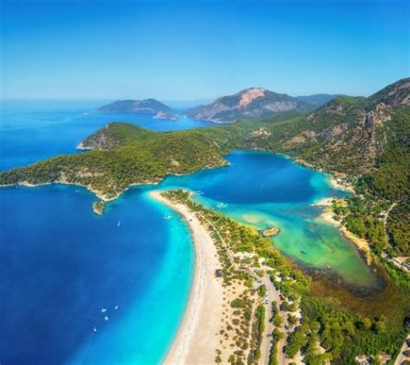 Ölüdeniz Blue Lagoon: A Paradise Where Turquoise Waters Meet Soaring Mountains!